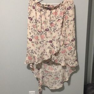 Fourteenth Place Flowered Skirt